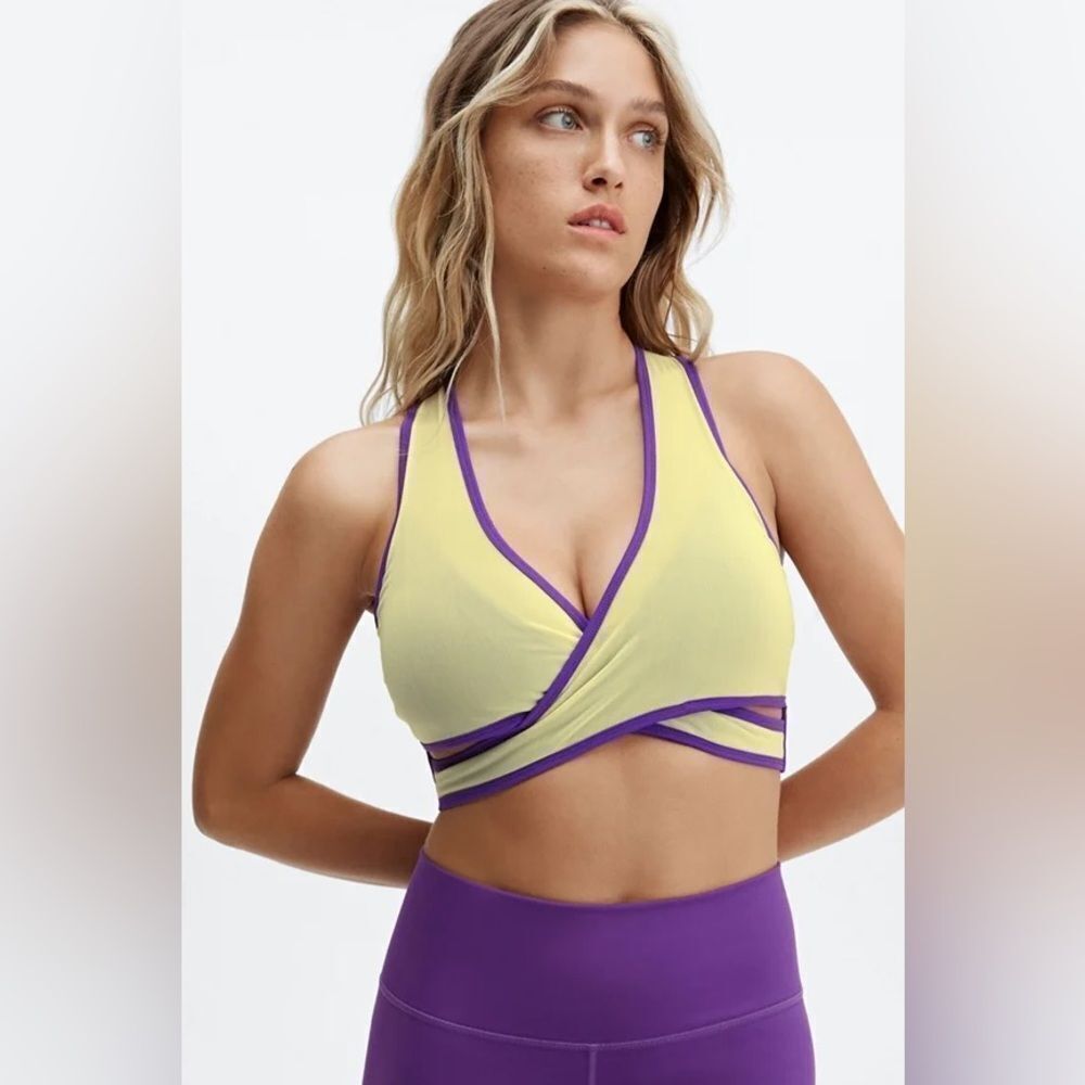 NWT- Fabletics-Faye Medium Impact Sports Bra- Berry Kiss/Lemon Crème-Size XS - Picture 2 of 12